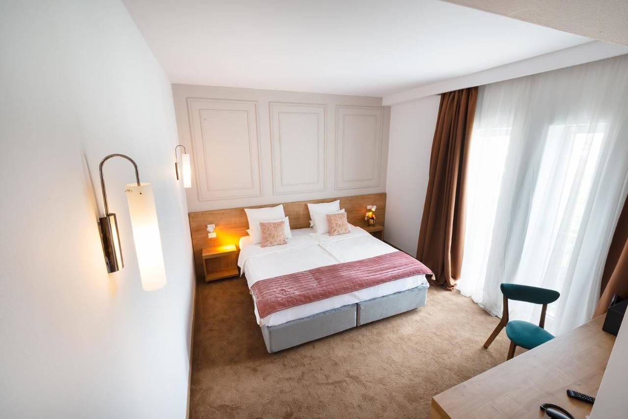 Отель Best Western Stil Hotel Бухарест