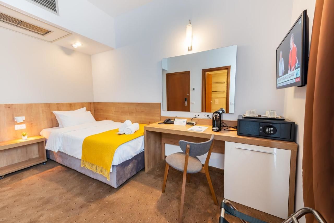 Отель Best Western Stil Hotel Бухарест