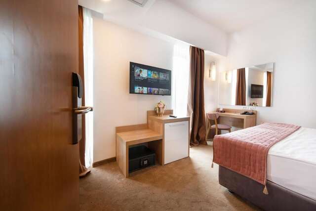 Отель Best Western Stil Hotel Бухарест-16
